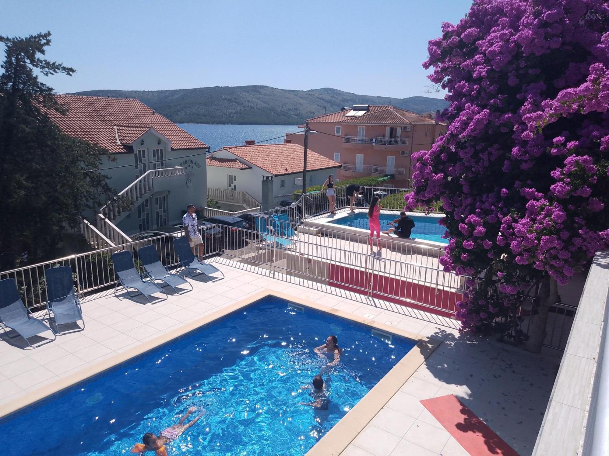 Villa Pinky And Superior Trogir Seget Vranjica Luaran gambar